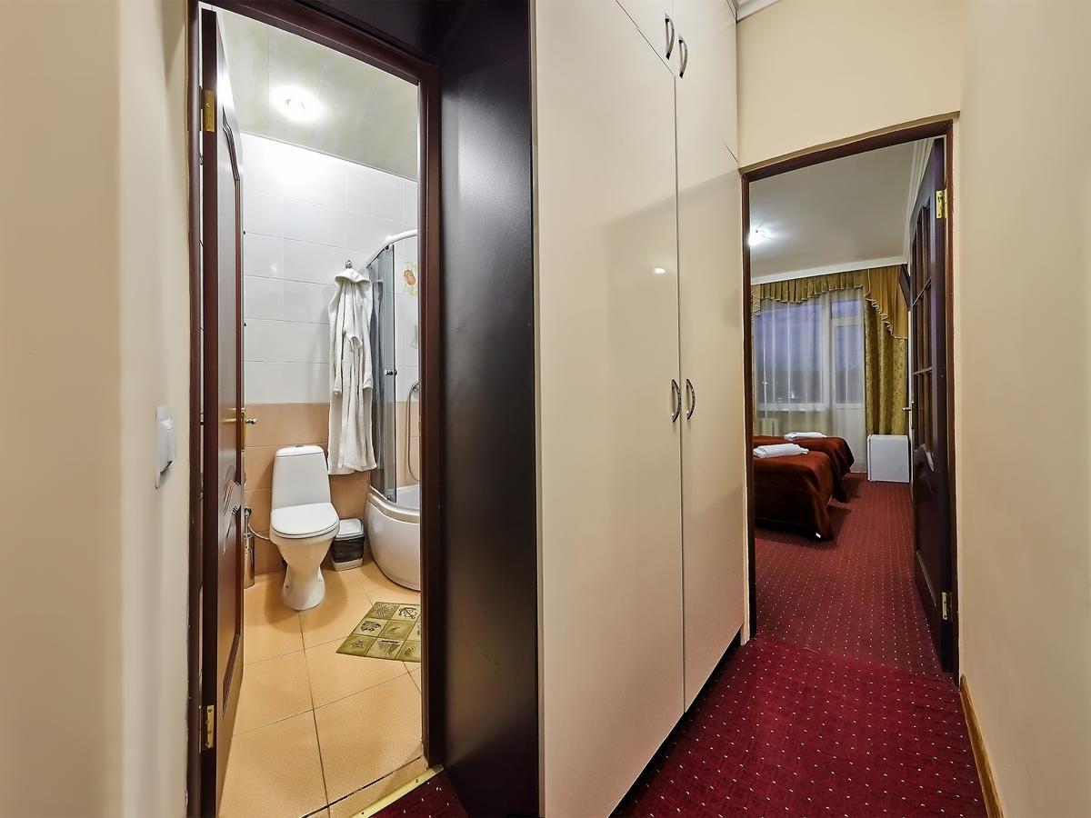 Sanatorium Elite Dnipro Hotel Truskavets Luaran gambar