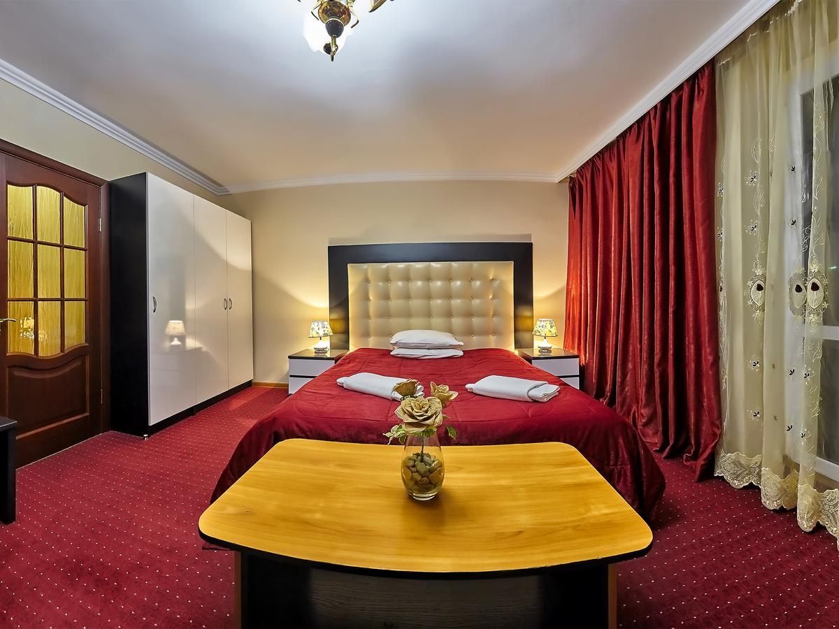 Sanatorium Elite Dnipro Hotel Truskavets Luaran gambar